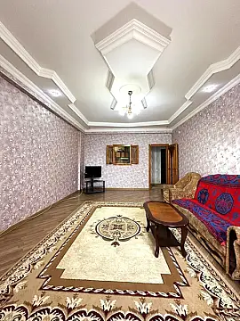 Satılır 3 otaqlı mənzil 120 m²