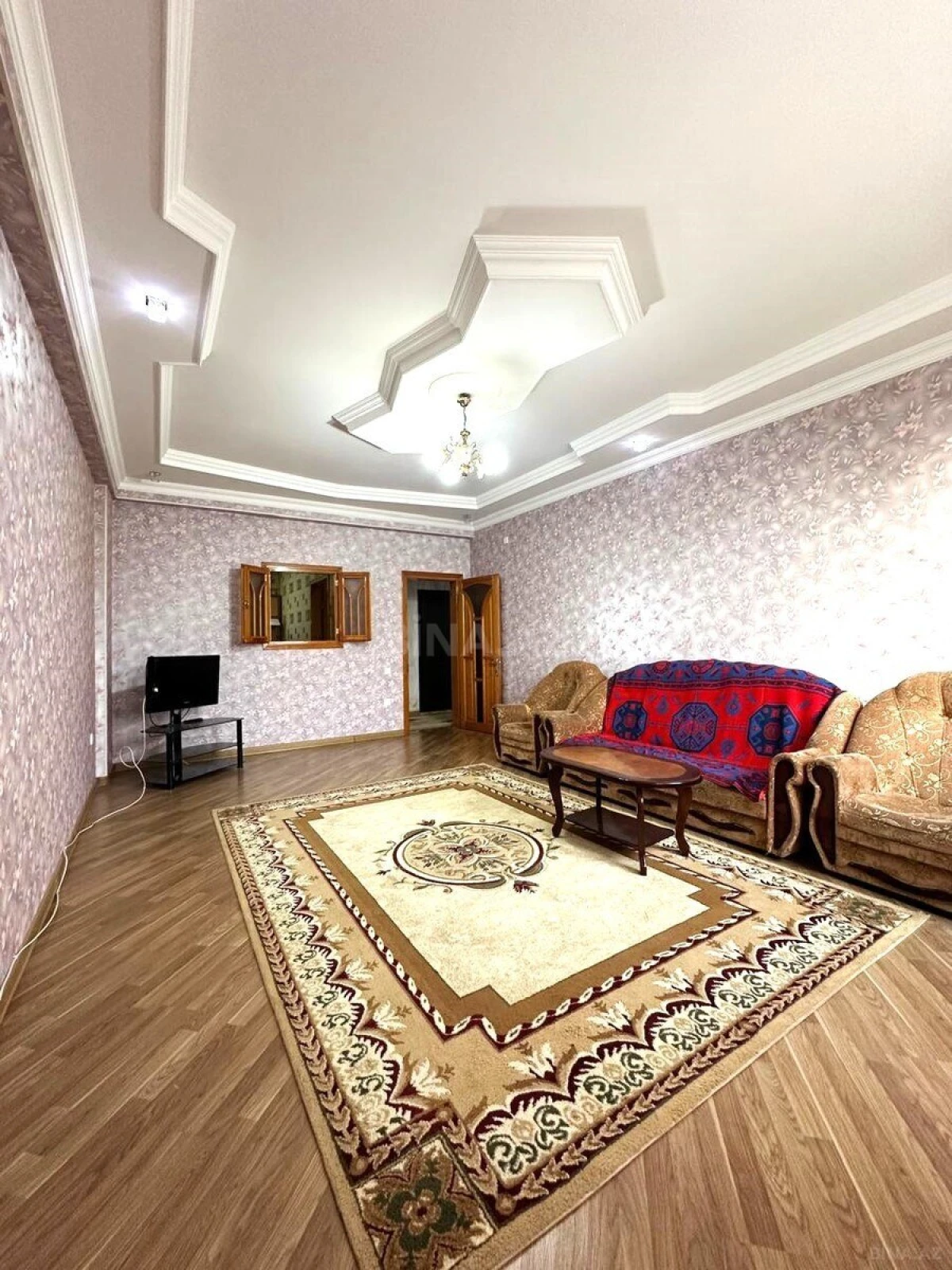 Satılır 3 otaqlı mənzil 120 m²