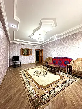 Satılır 3 otaqlı mənzil 120 m²