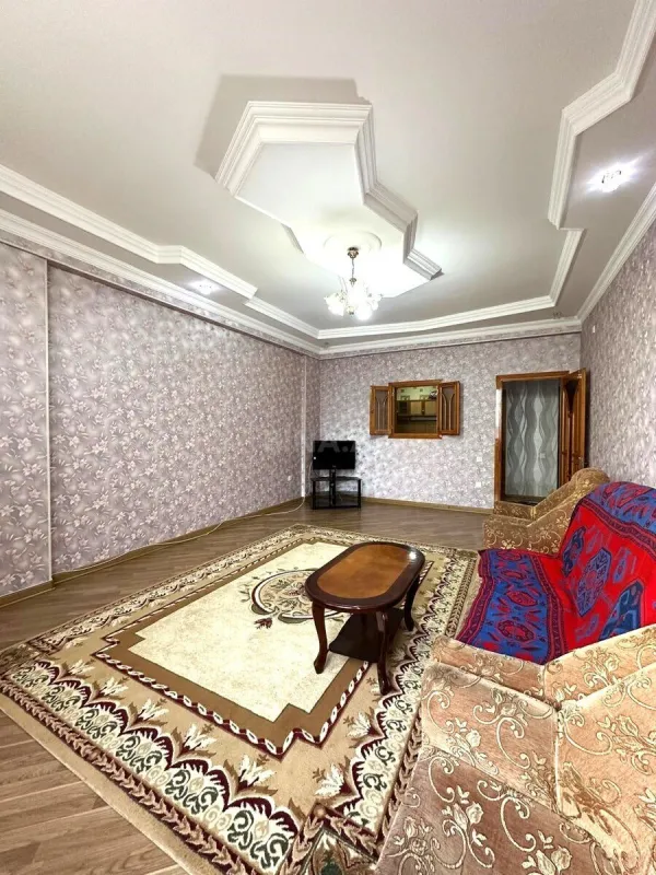 Satılır 3 otaqlı mənzil 120 m²