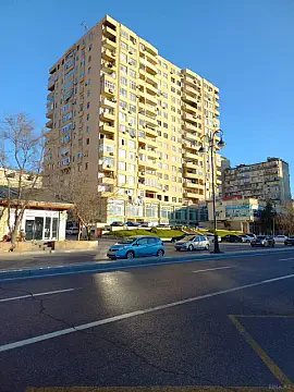 Satılır 3 otaqlı mənzil 128 m² — Bakı, Xətai 3 otaq 128.00 m²