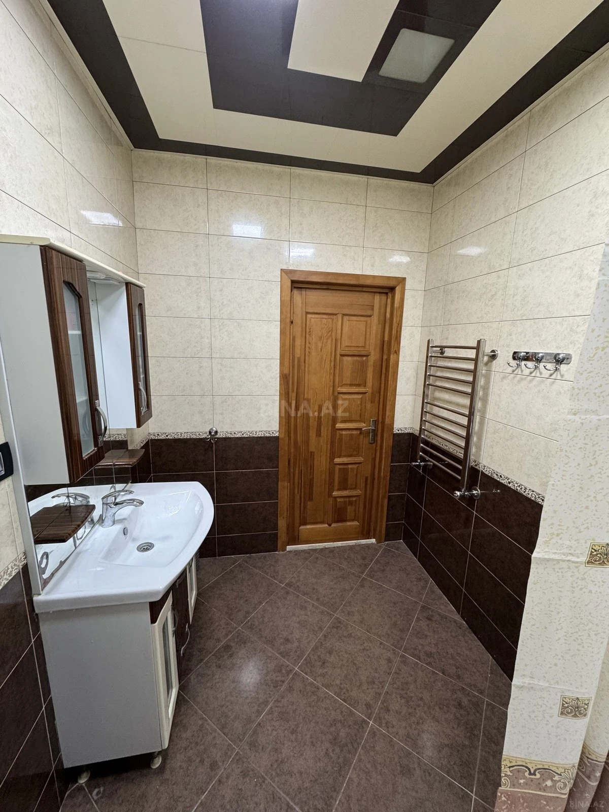 Satılır 3 otaqlı mənzil 95 m²