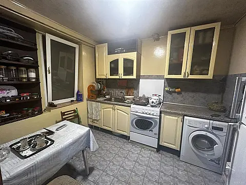Satılır 3 otaqlı mənzil 100 m²
