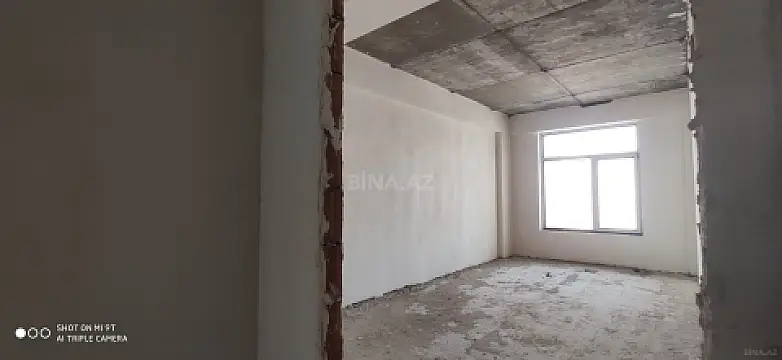 Satılır 3 otaqlı mənzil 121 m²