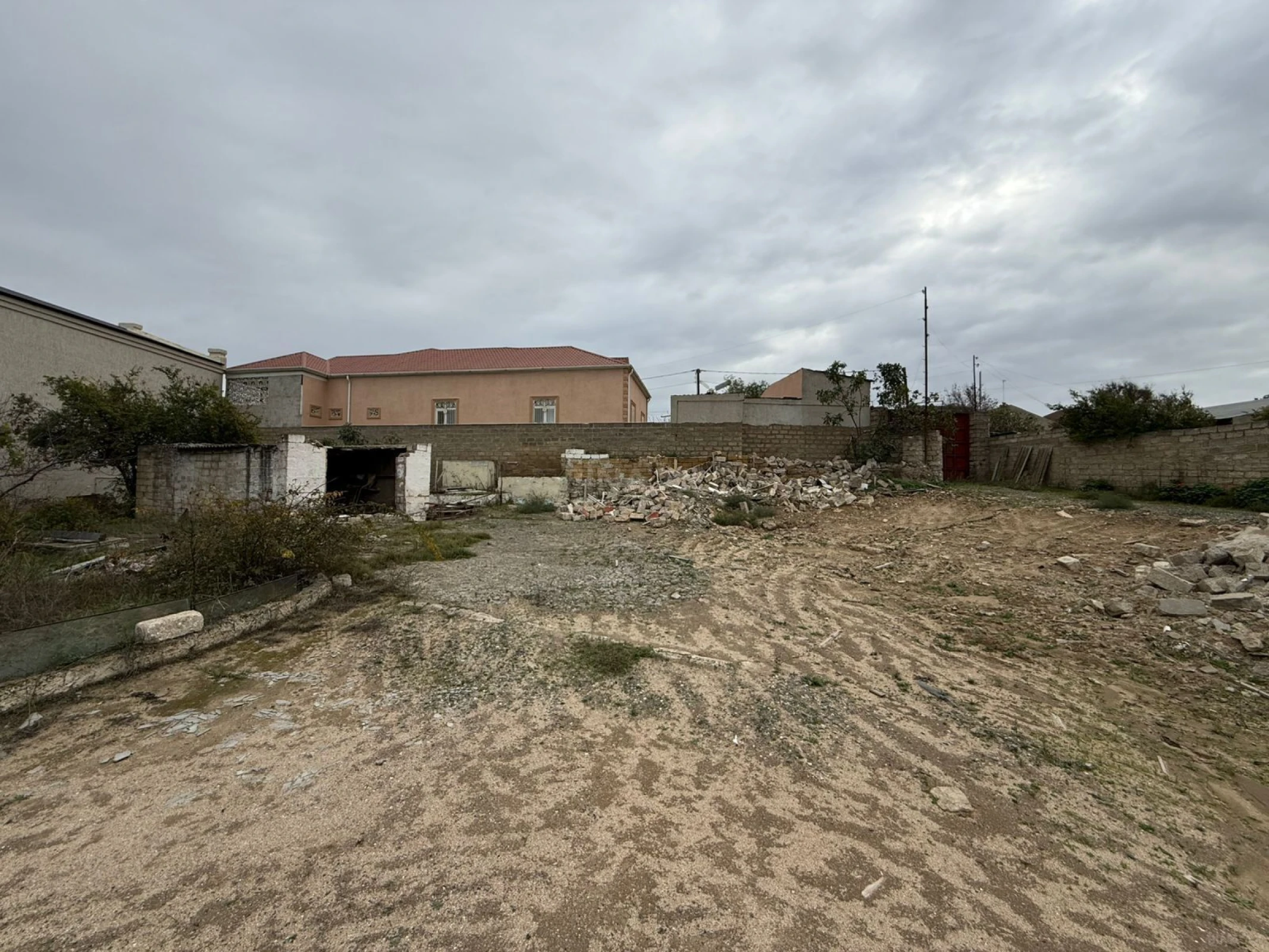 Satılır torpaq sahəsi 13 m²