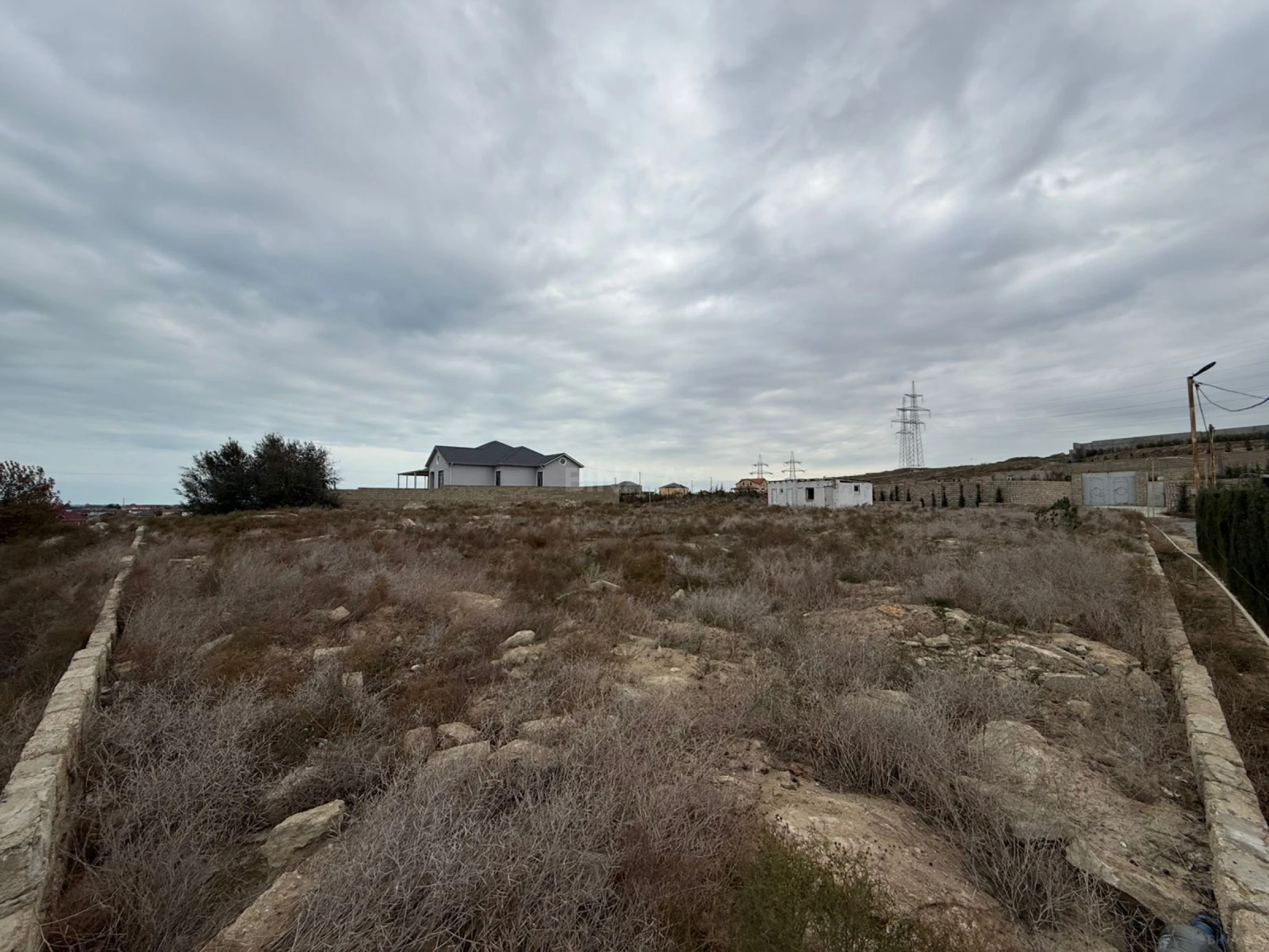 Satılır torpaq sahəsi 30 m²