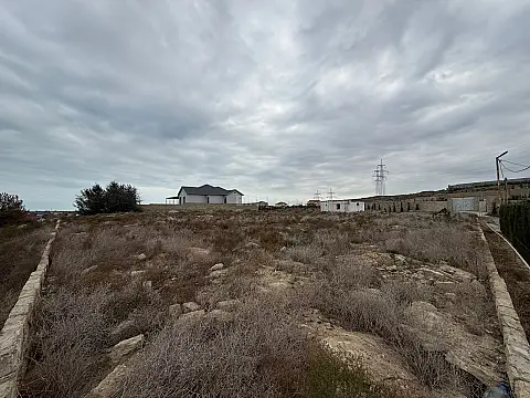 Satılır torpaq sahəsi 30 m²