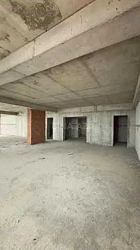 Satılır 4 otaqlı mənzil 185 m²