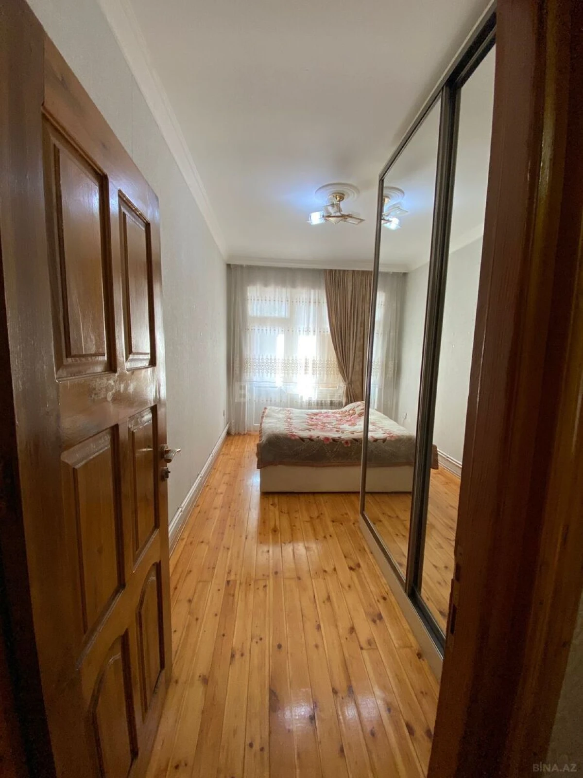 Satılır 2 otaqlı mənzil 54 m²