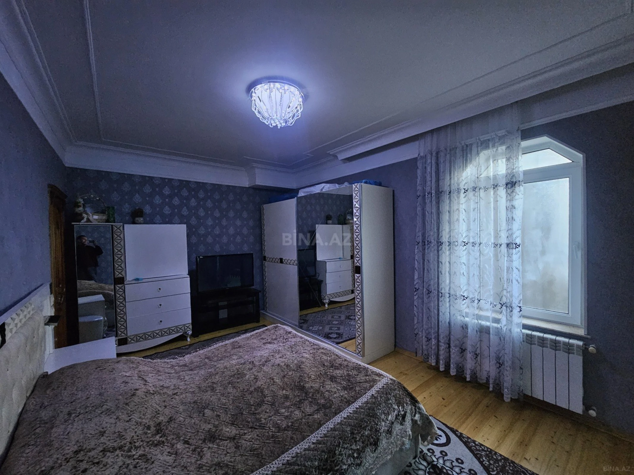 Satılır 6 otaqlı həyət evi 254.8 m²