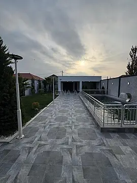 Satılır 4 otaqlı həyət evi 150 m²