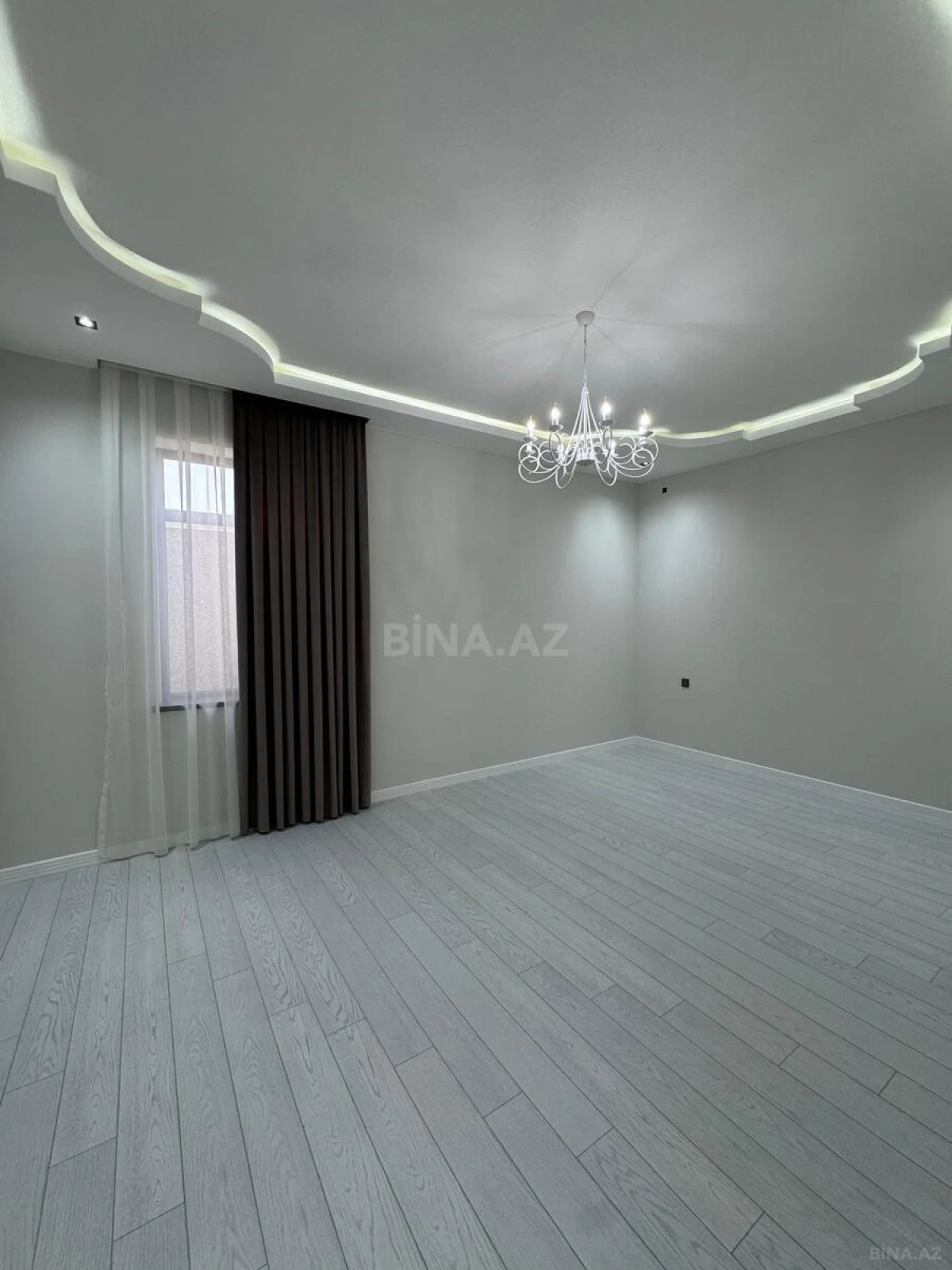 Satılır 4 otaqlı həyət evi 150 m²