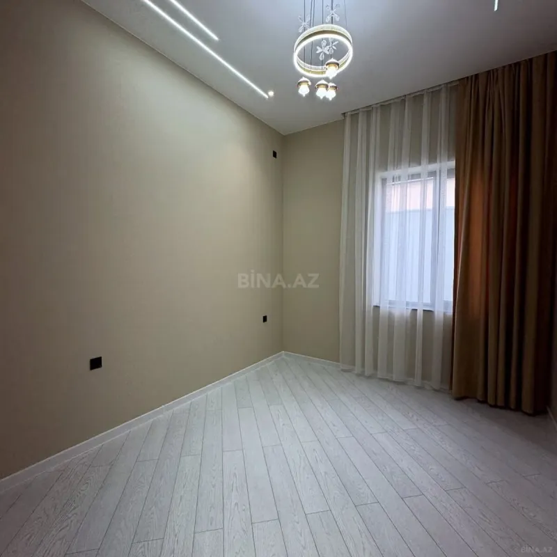 Satılır 4 otaqlı həyət evi 160 m²
