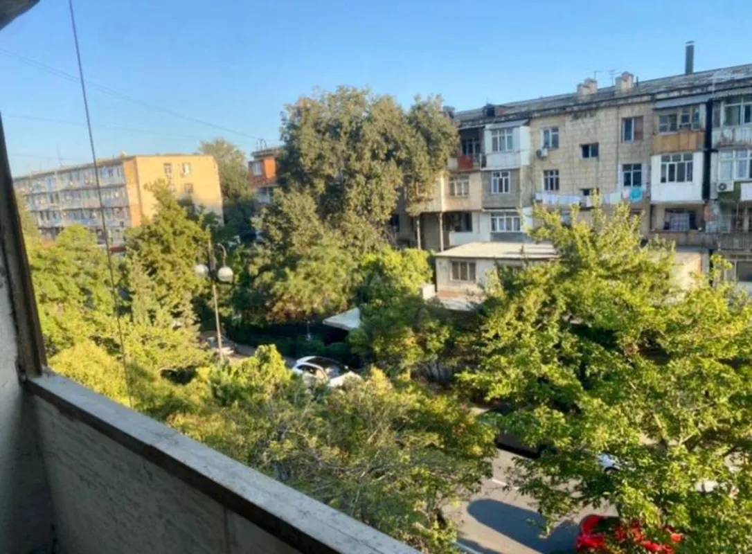 Satılır 2 otaqlı mənzil 66 m²