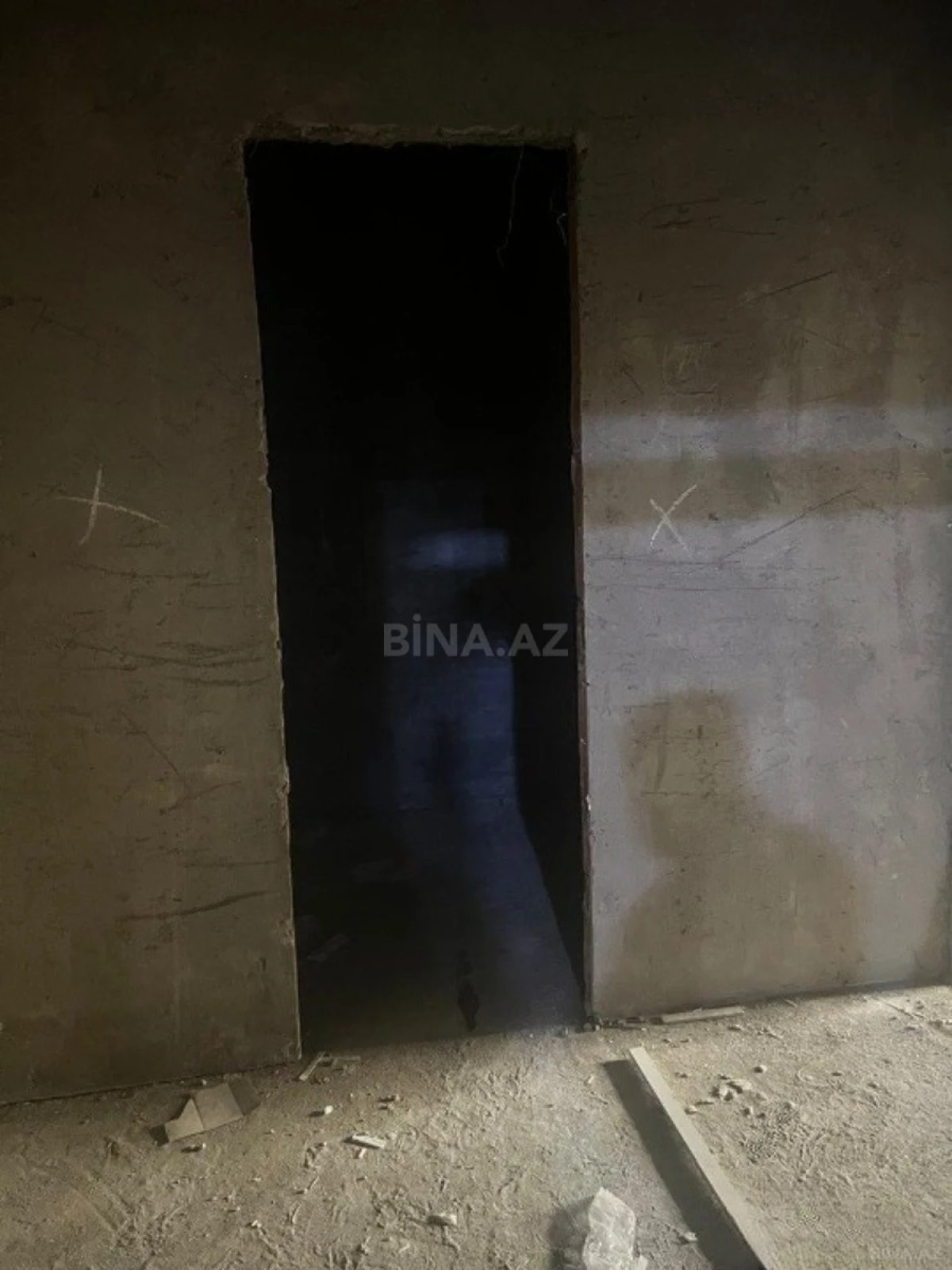 Satılır 1 otaqlı mənzil 70 m²