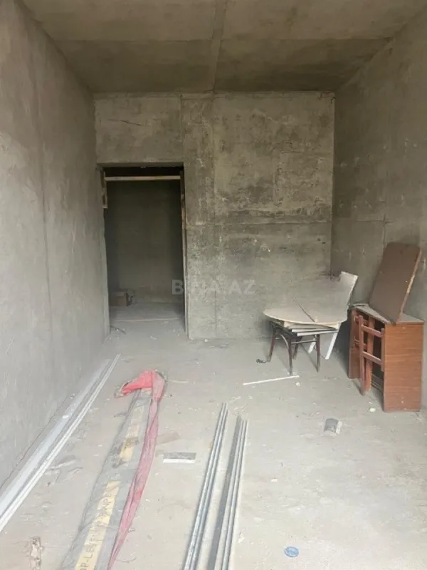 Satılır 1 otaqlı mənzil 70 m²