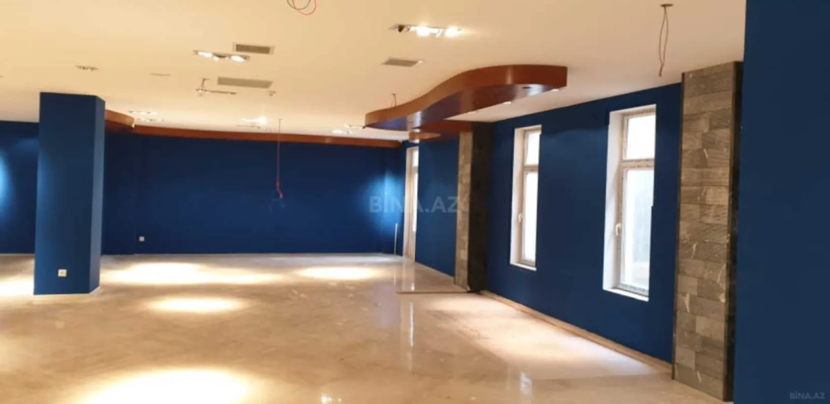 Kirayə verilir obyekt 1000 m²