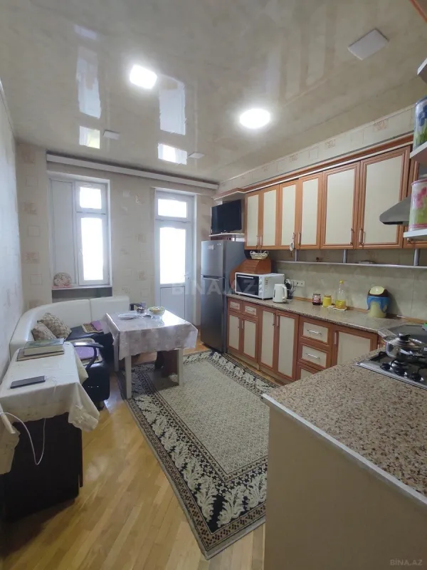 Satılır 3 otaqlı mənzil 90 m²