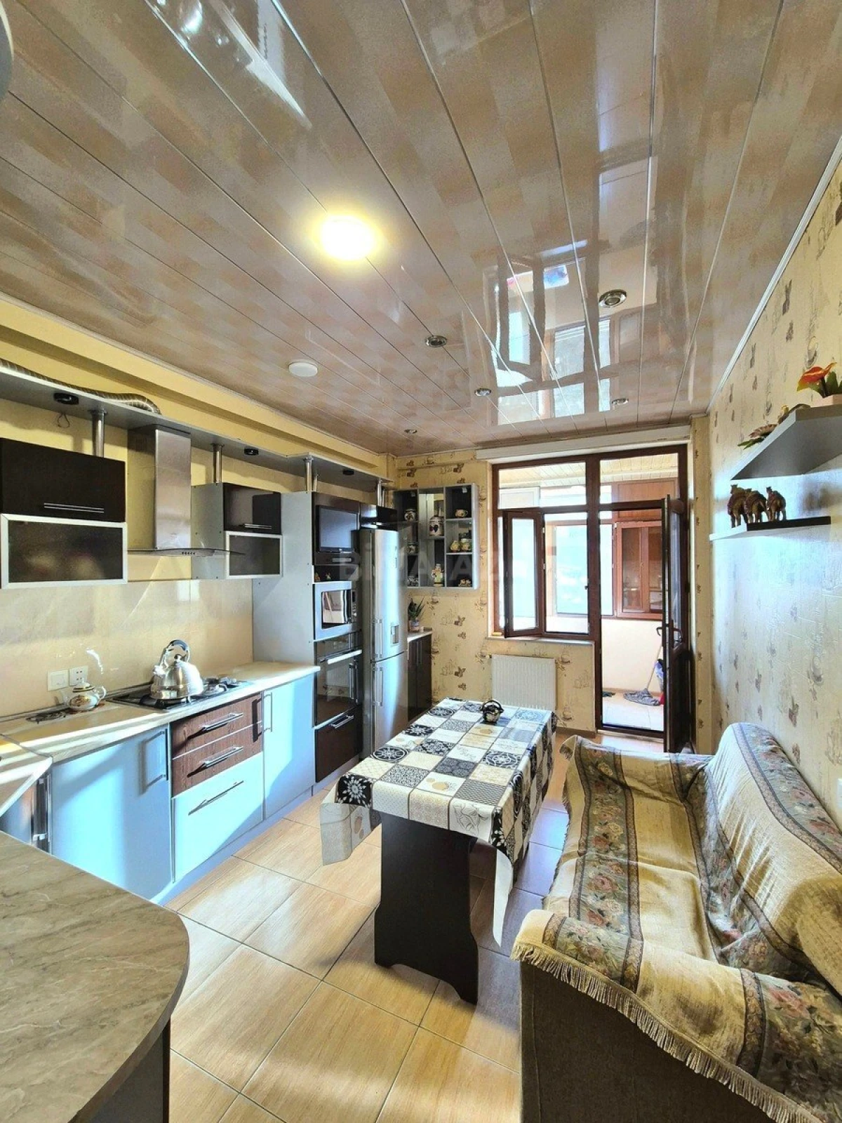 Satılır 3 otaqlı mənzil 120 m²