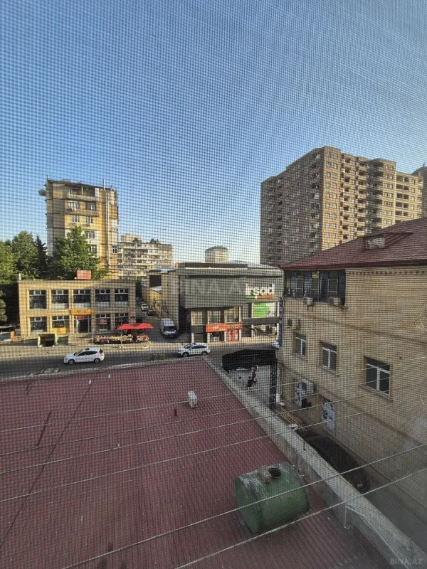 Satılır 3 otaqlı mənzil 120 m²