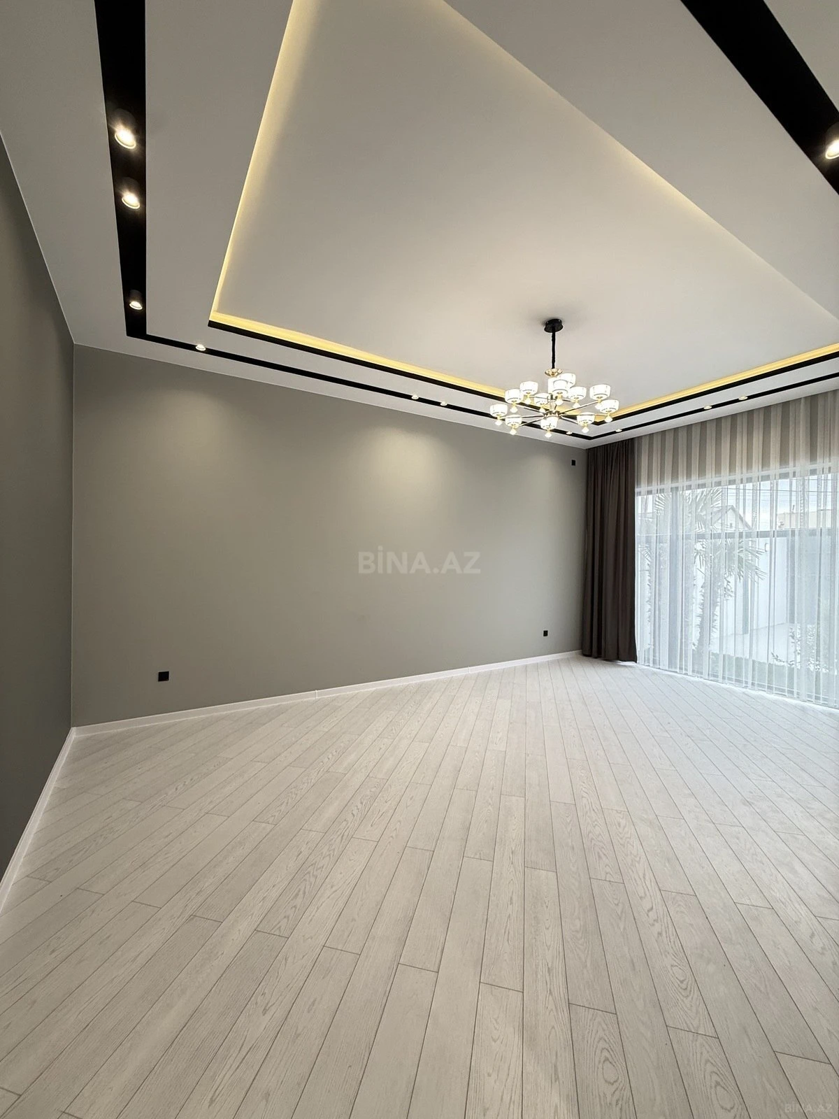 Satılır 4 otaqlı həyət evi 160 m²