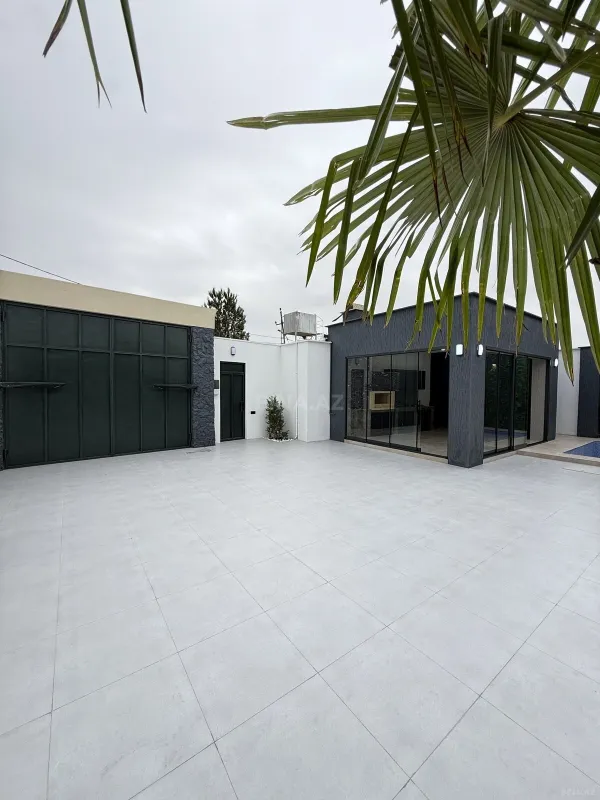 Satılır 4 otaqlı həyət evi 160 m²