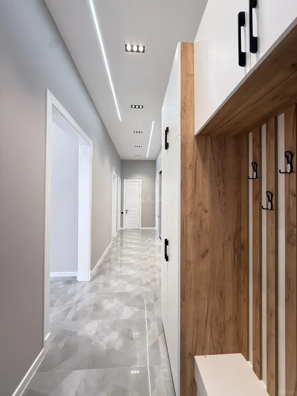 Satılır 4 otaqlı həyət evi 160 m²