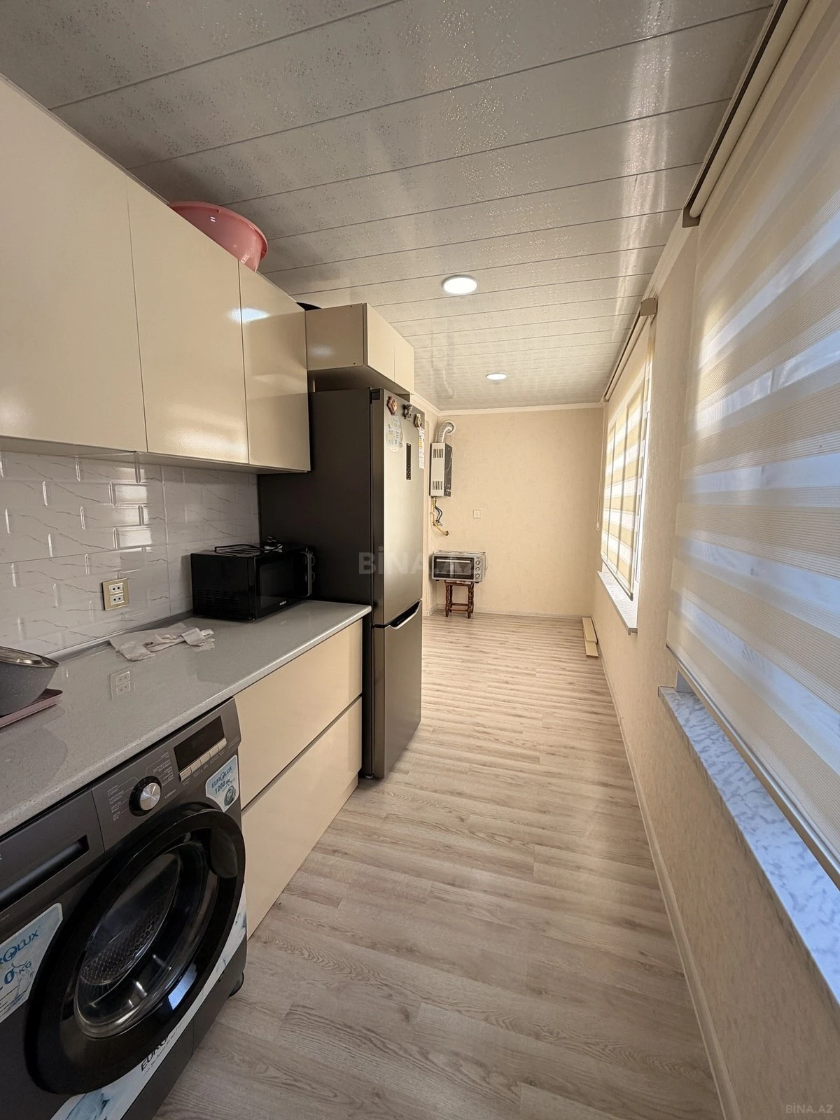 Satılır 5 otaqlı mənzil 110 m²