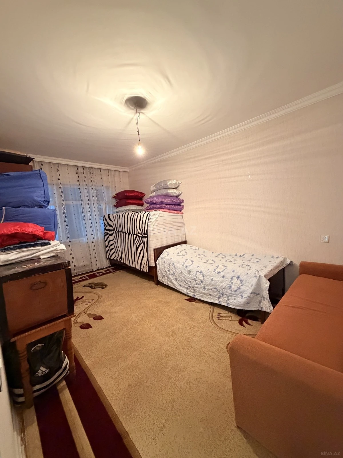 Satılır 5 otaqlı mənzil 110 m²