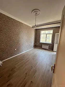 Satılır 3 otaqlı mənzil 105 m²