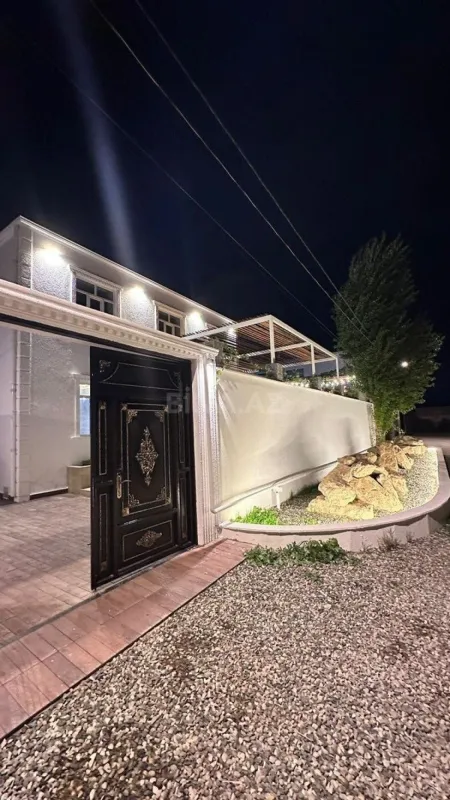 Kirayə verilir 5 otaqlı həyət evi 180 m²