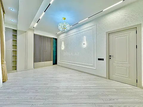 Satılır 2 otaqlı mənzil 77 m²