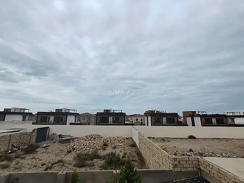 Satılır 5 otaqlı həyət evi 250 m²