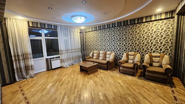 Kirayə verilir 2 otaqlı mənzil 100 m² — Bakı 2 otaq 100.00 m²
