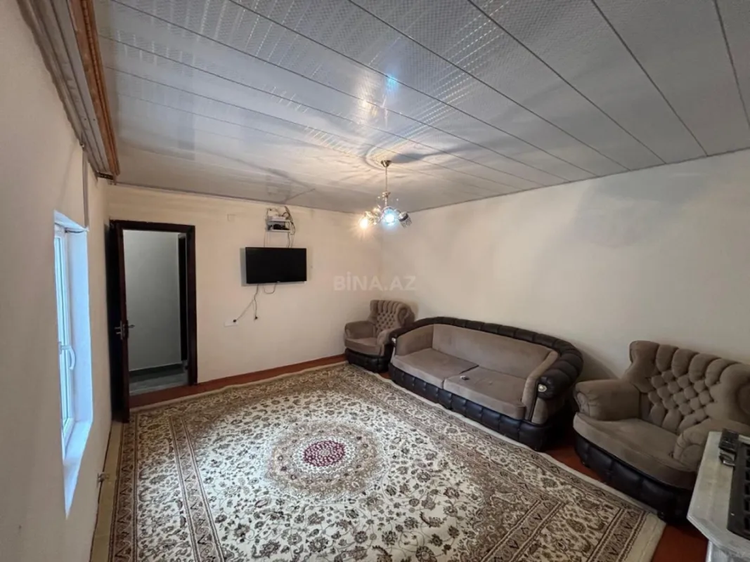 Kirayə verilir 2 otaqlı həyət evi 65 m²
