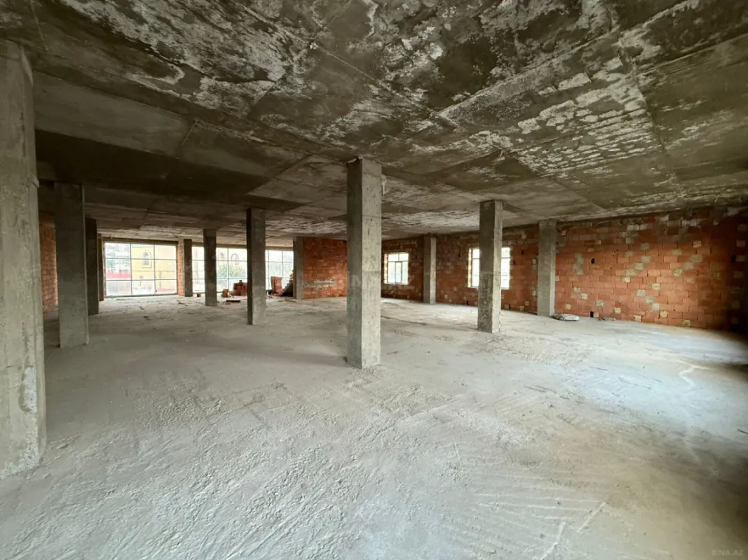 Satılır obyekt 1150 m²