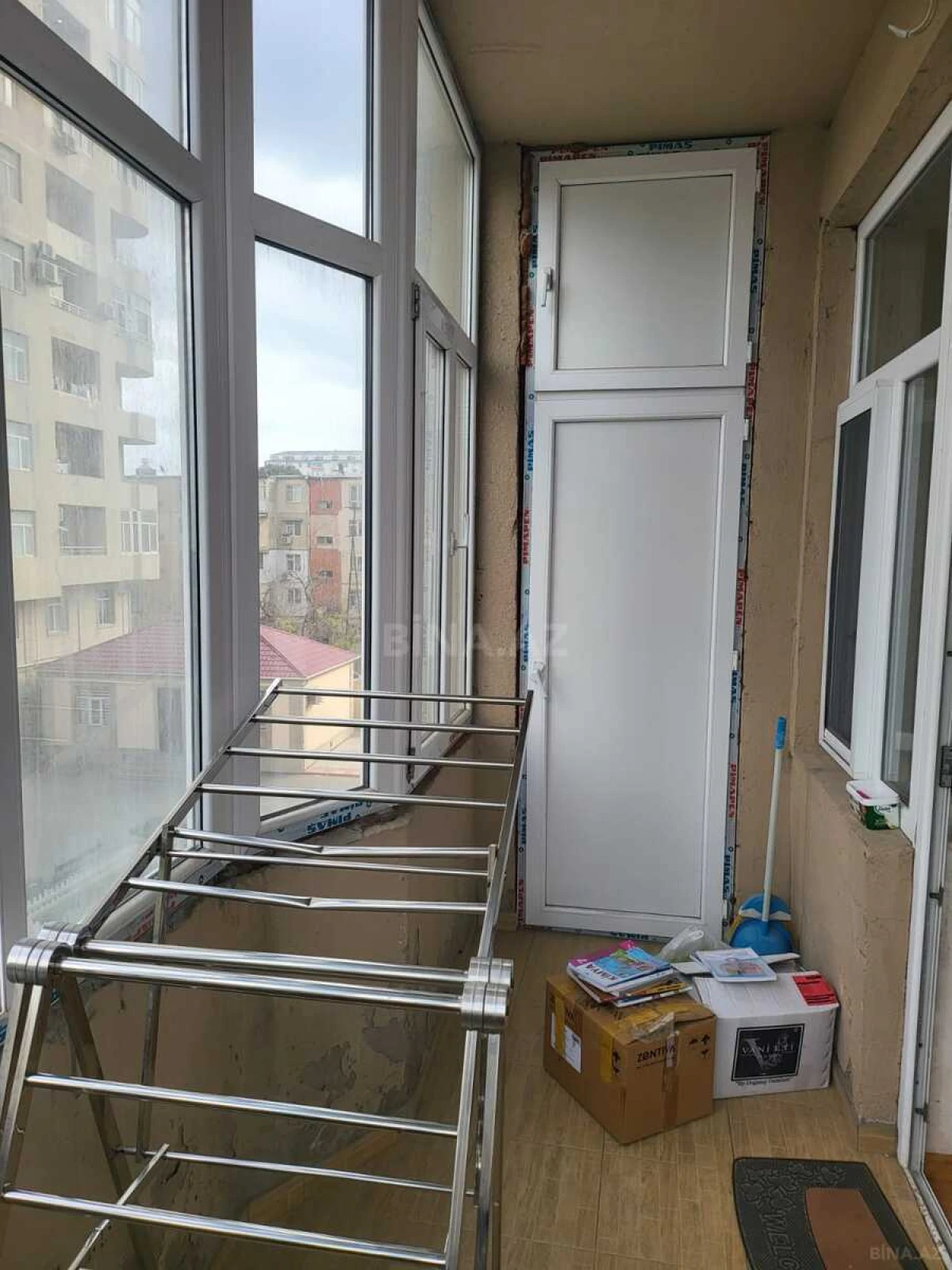 Satılır 3 otaqlı mənzil 115 m²
