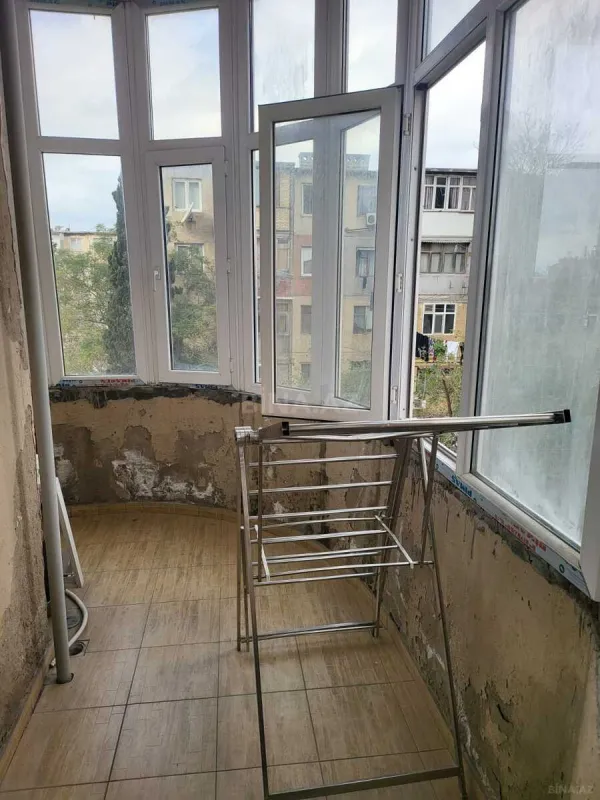 Satılır 3 otaqlı mənzil 115 m²