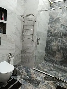 Satılır 3 otaqlı mənzil 130 m²