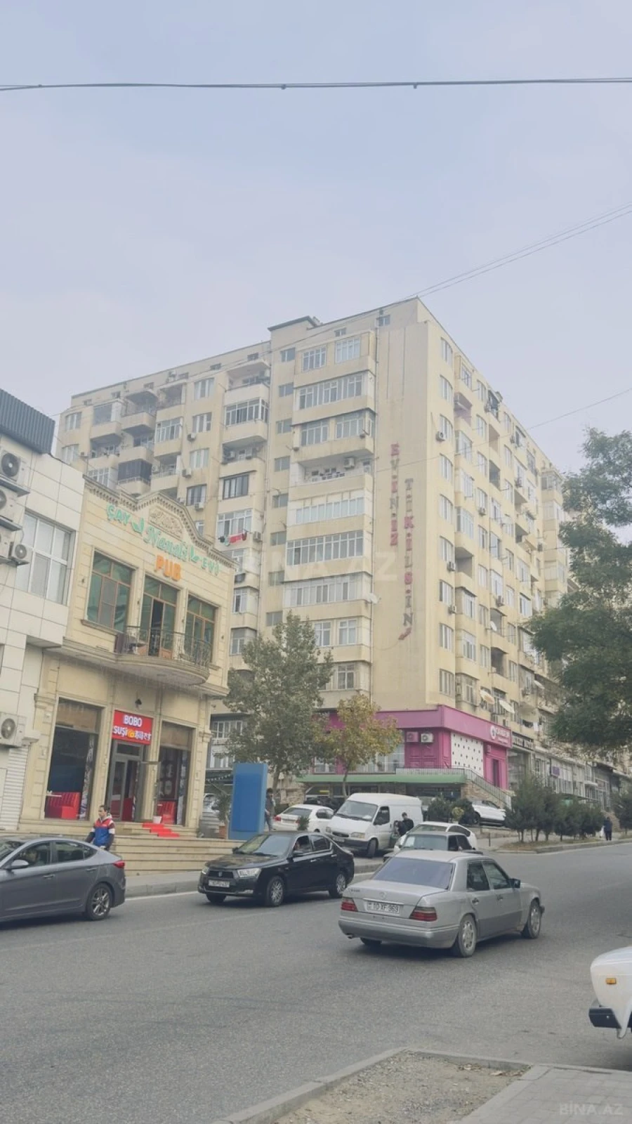 Satılır 3 otaqlı mənzil 106 m²