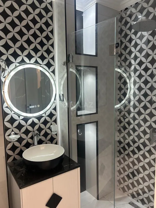 Satılır 2 otaqlı mənzil 60 m²