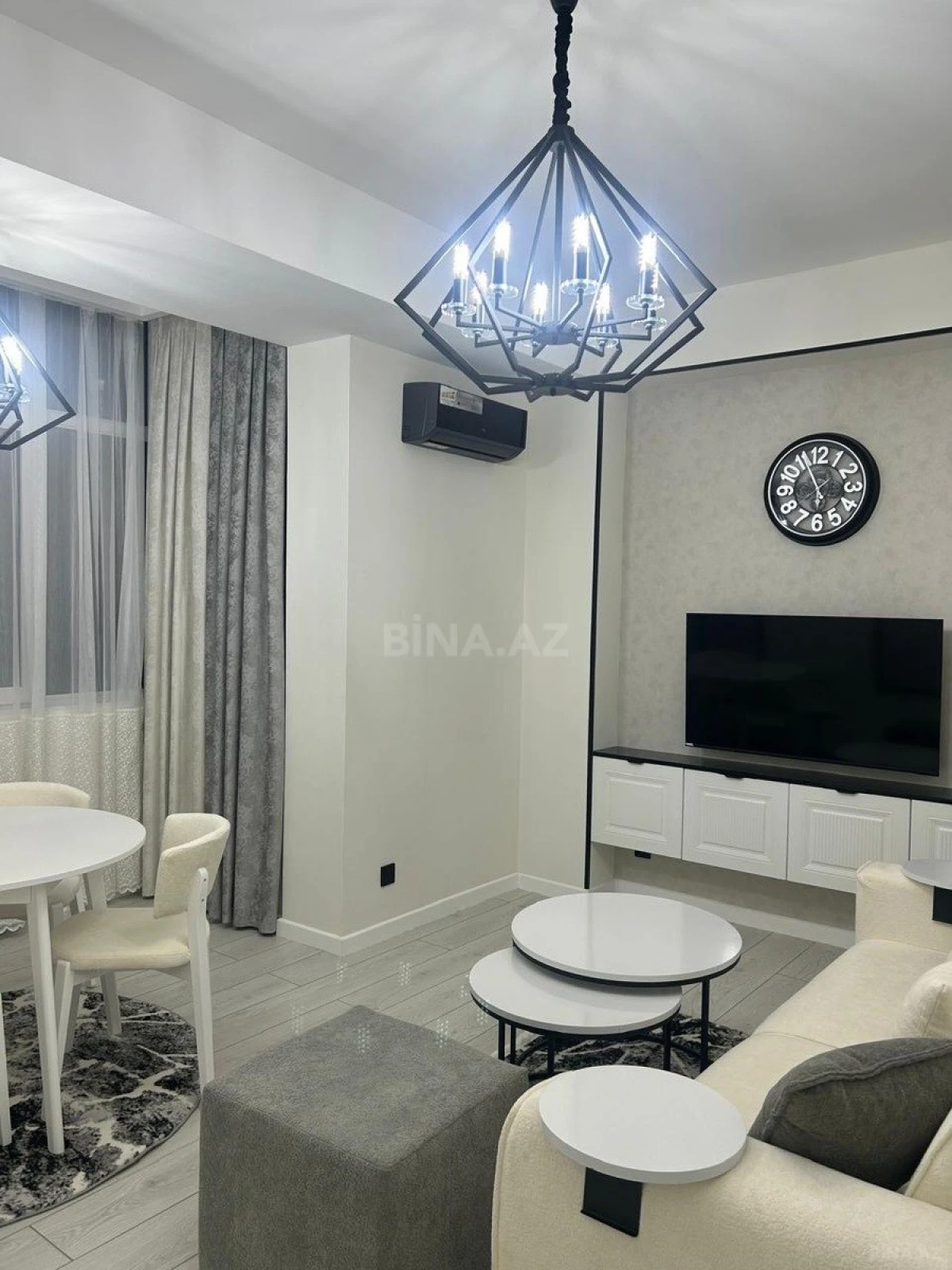 Satılır 2 otaqlı mənzil 60 m²