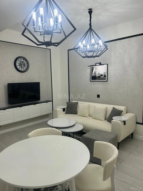 Satılır 2 otaqlı mənzil 60 m²
