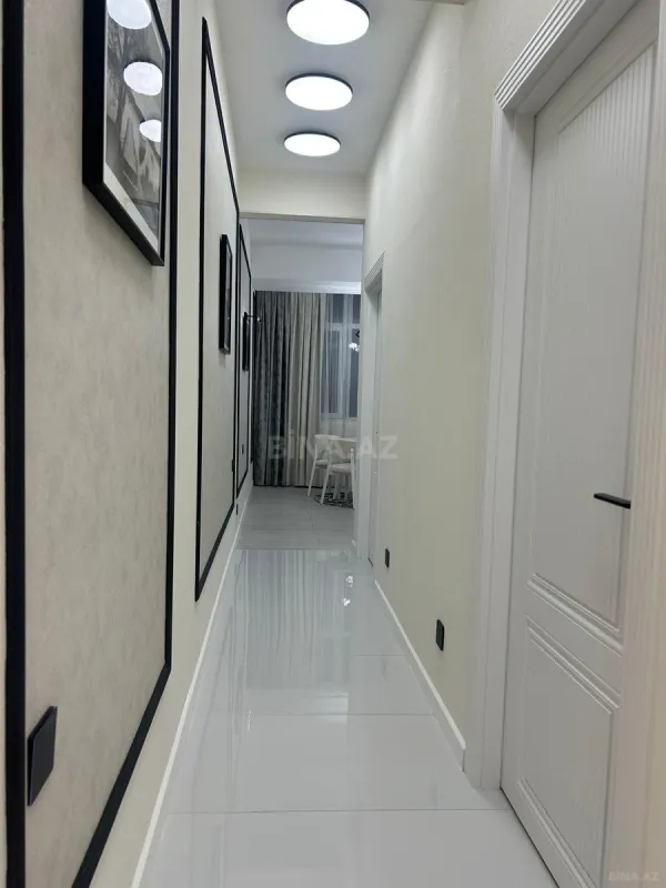 Satılır 2 otaqlı mənzil 60 m²