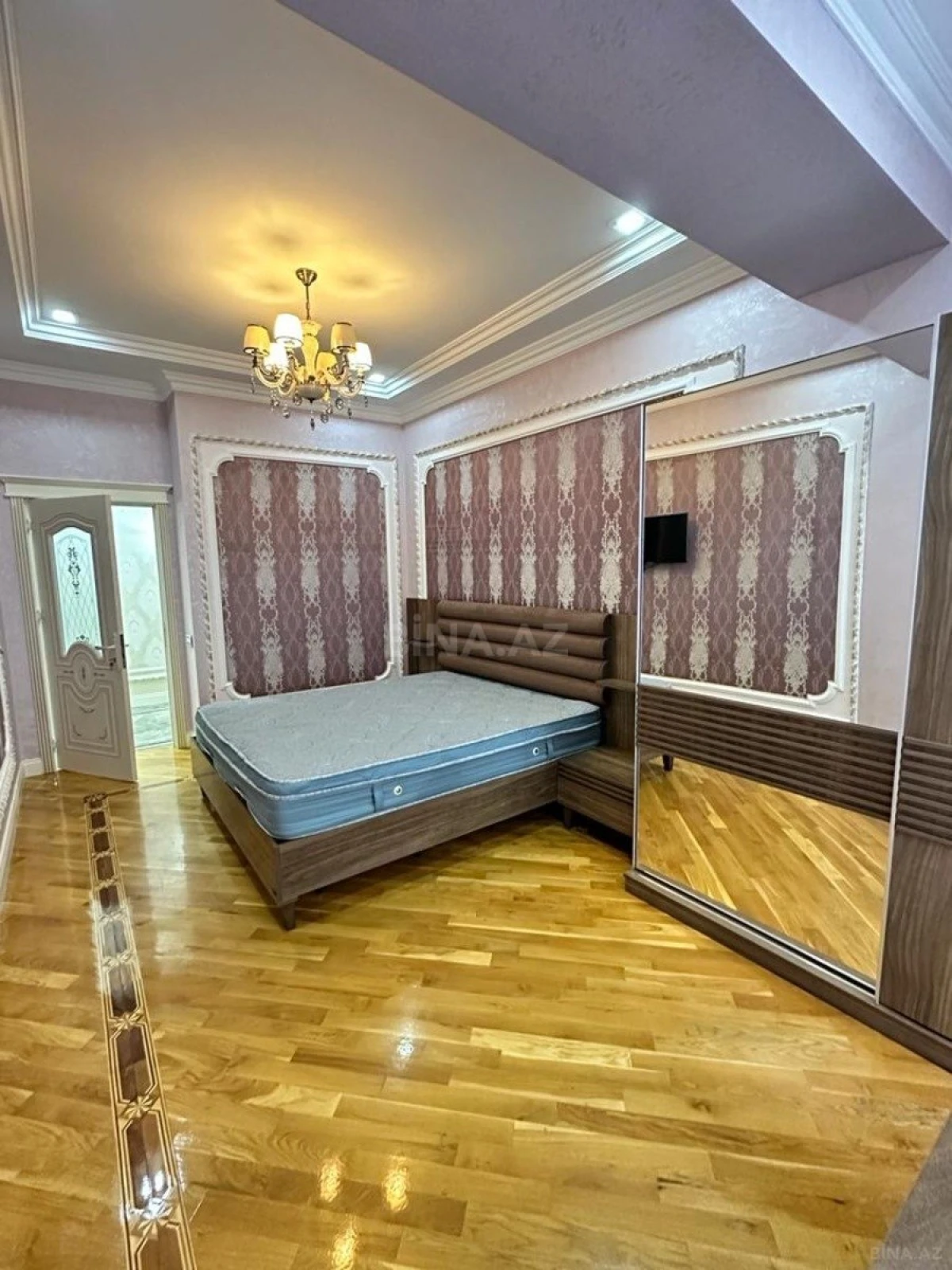 Kirayə verilir 3 otaqlı mənzil 100 m²