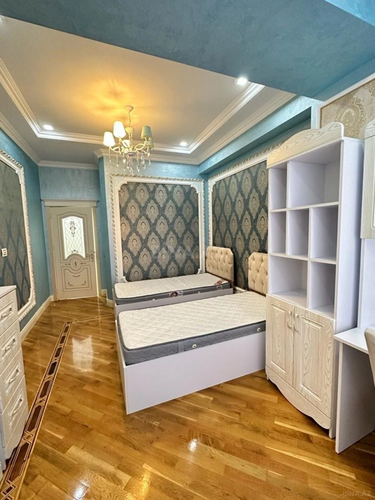 Kirayə verilir 3 otaqlı mənzil 100 m²