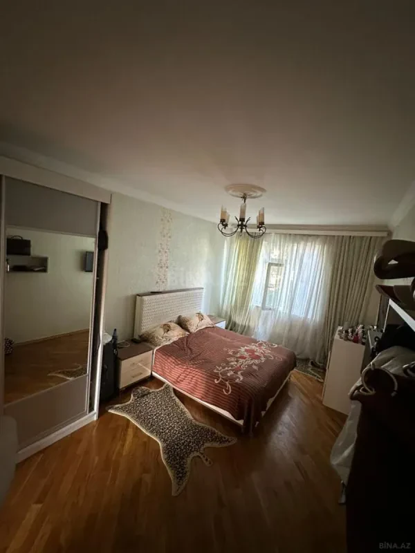 Satılır 2 otaqlı mənzil 58 m²