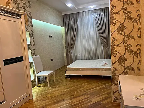 Kirayə verilir 2 otaqlı mənzil 110 m²