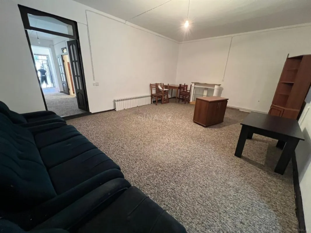 Satılır 3 otaqlı mənzil 99.9 m²