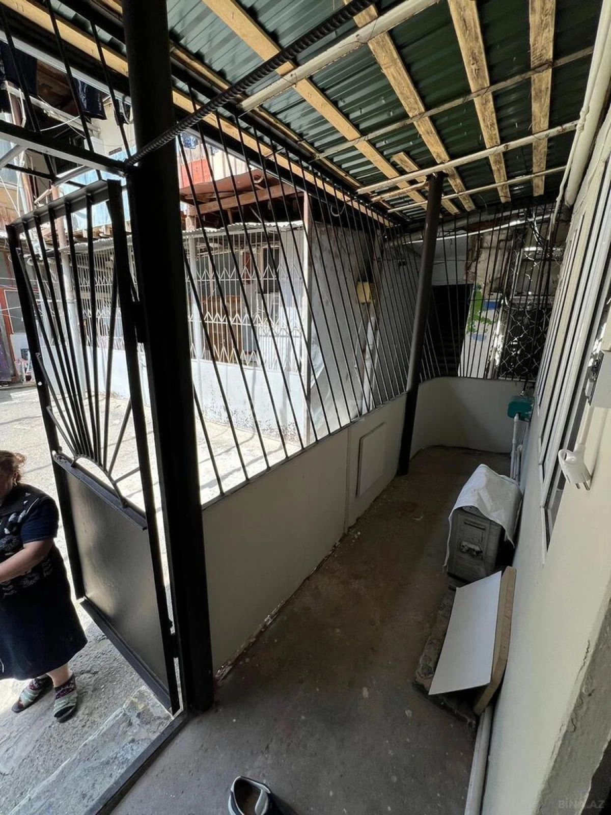 Satılır 3 otaqlı mənzil 99.9 m²